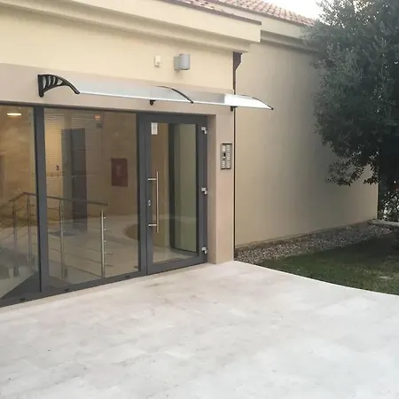 Luxury Duplex 2 Bedroom Apartment 20M From The Sea Appartement *